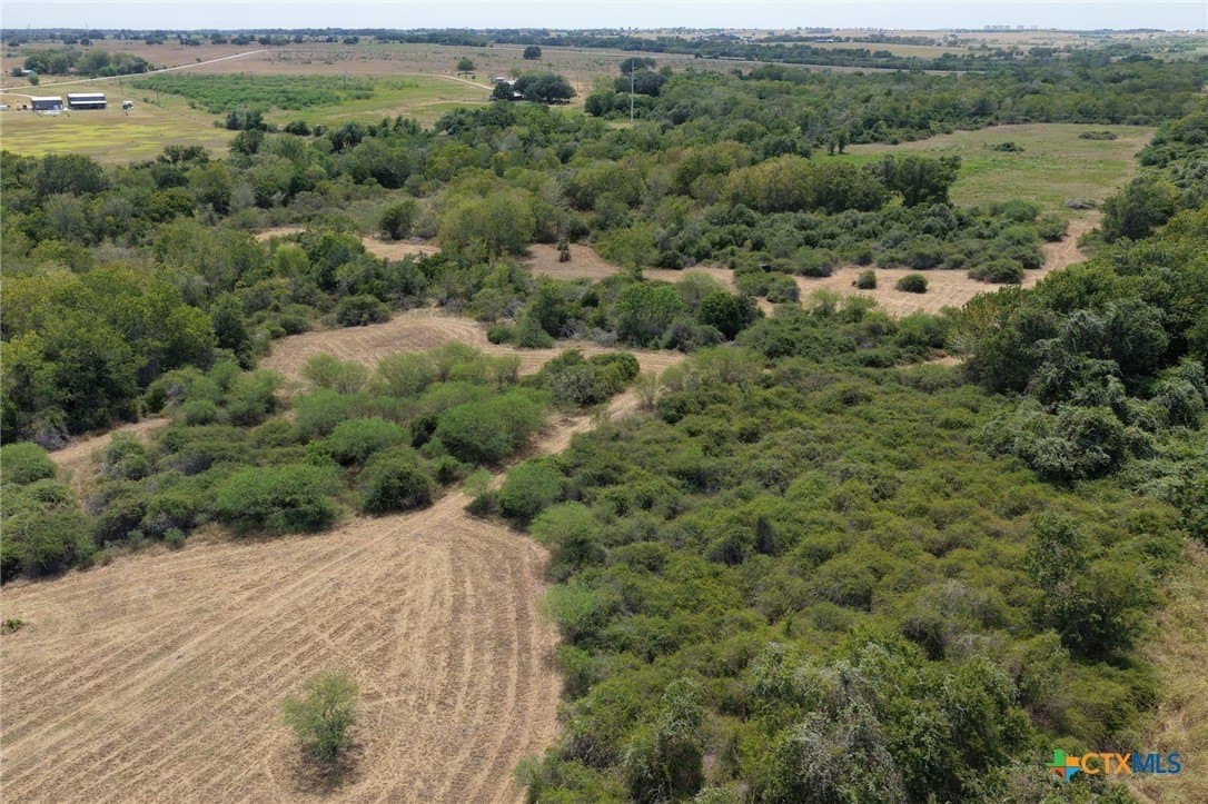 19.63 acres in Lavaca County - photo 15