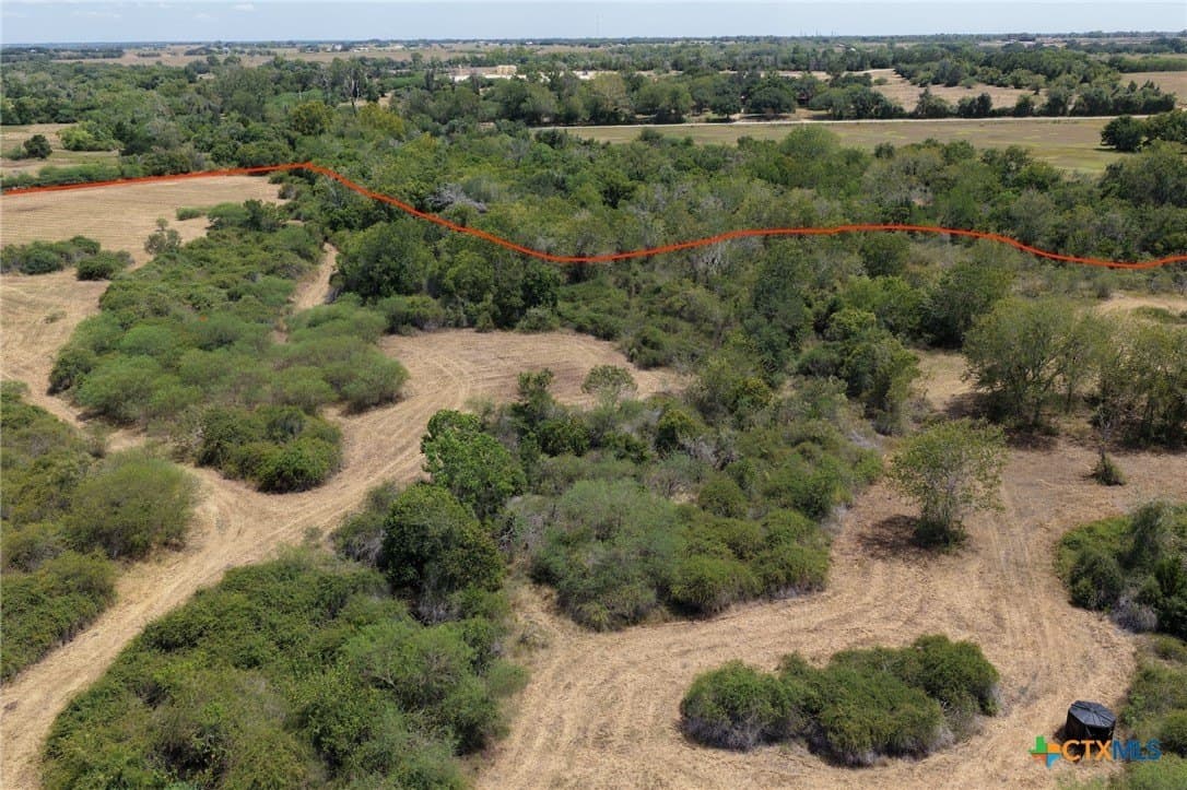 19.63 acres in Lavaca County - photo 5