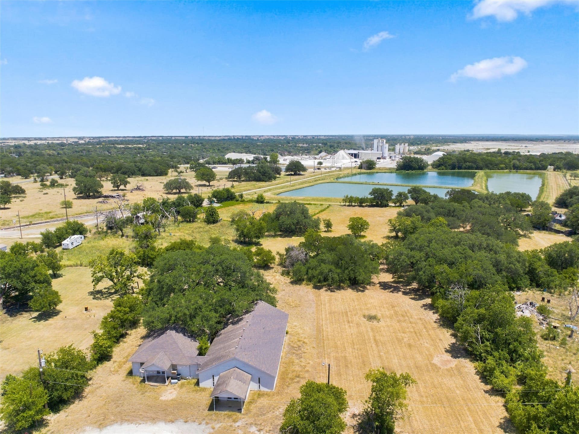 0.37 acres in McLennan County - photo 3