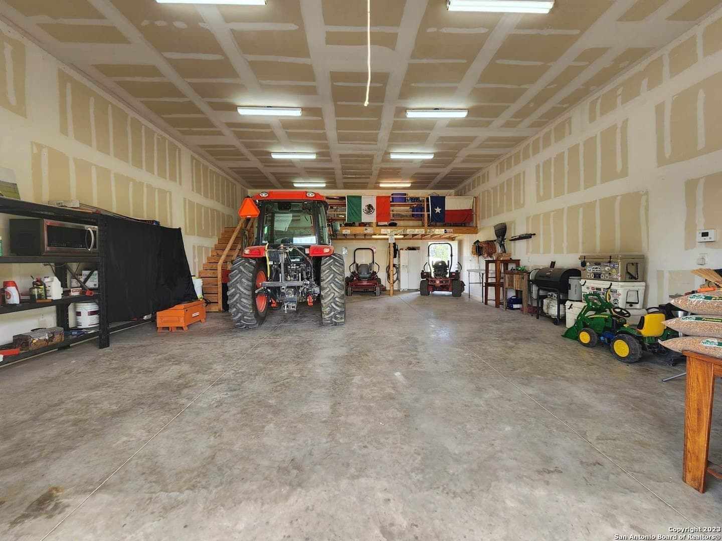 11 acres in Wilson County gallery image 4