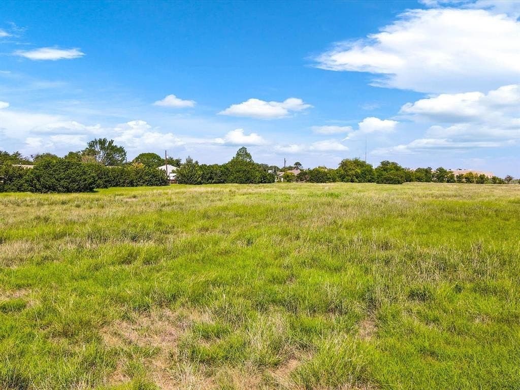 9.13 acres in Johnson County