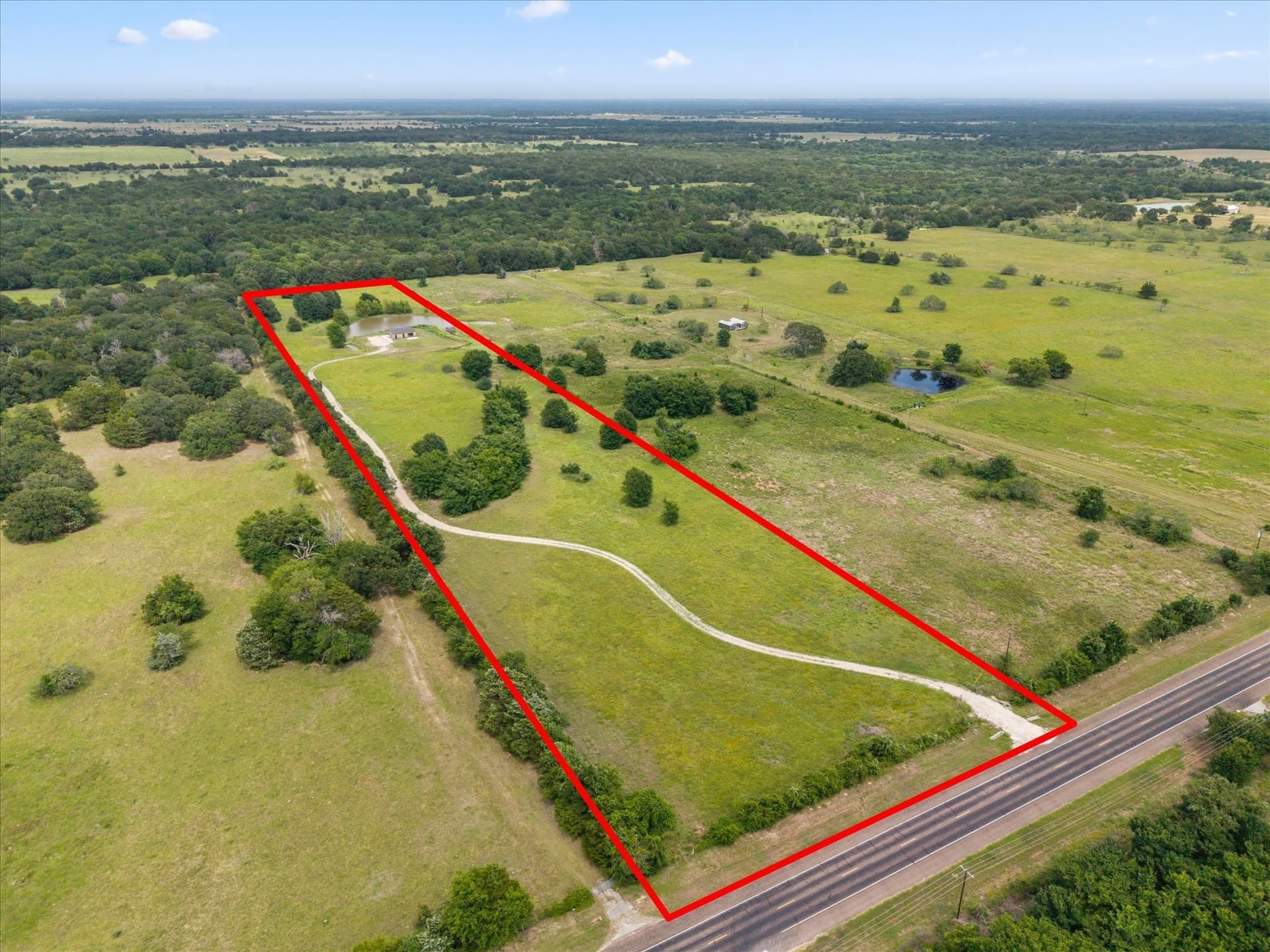 12 acres in Navarro County gallery image 2