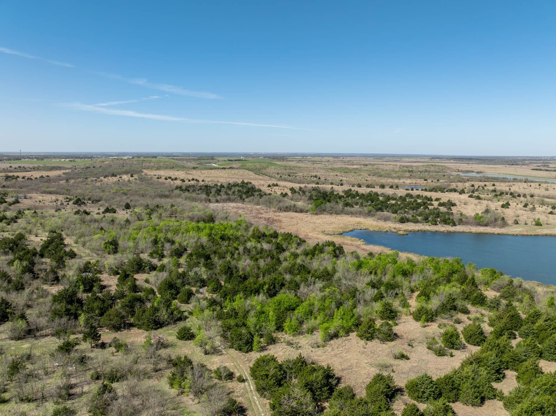 4.24 acres in Ellis County - photo 3