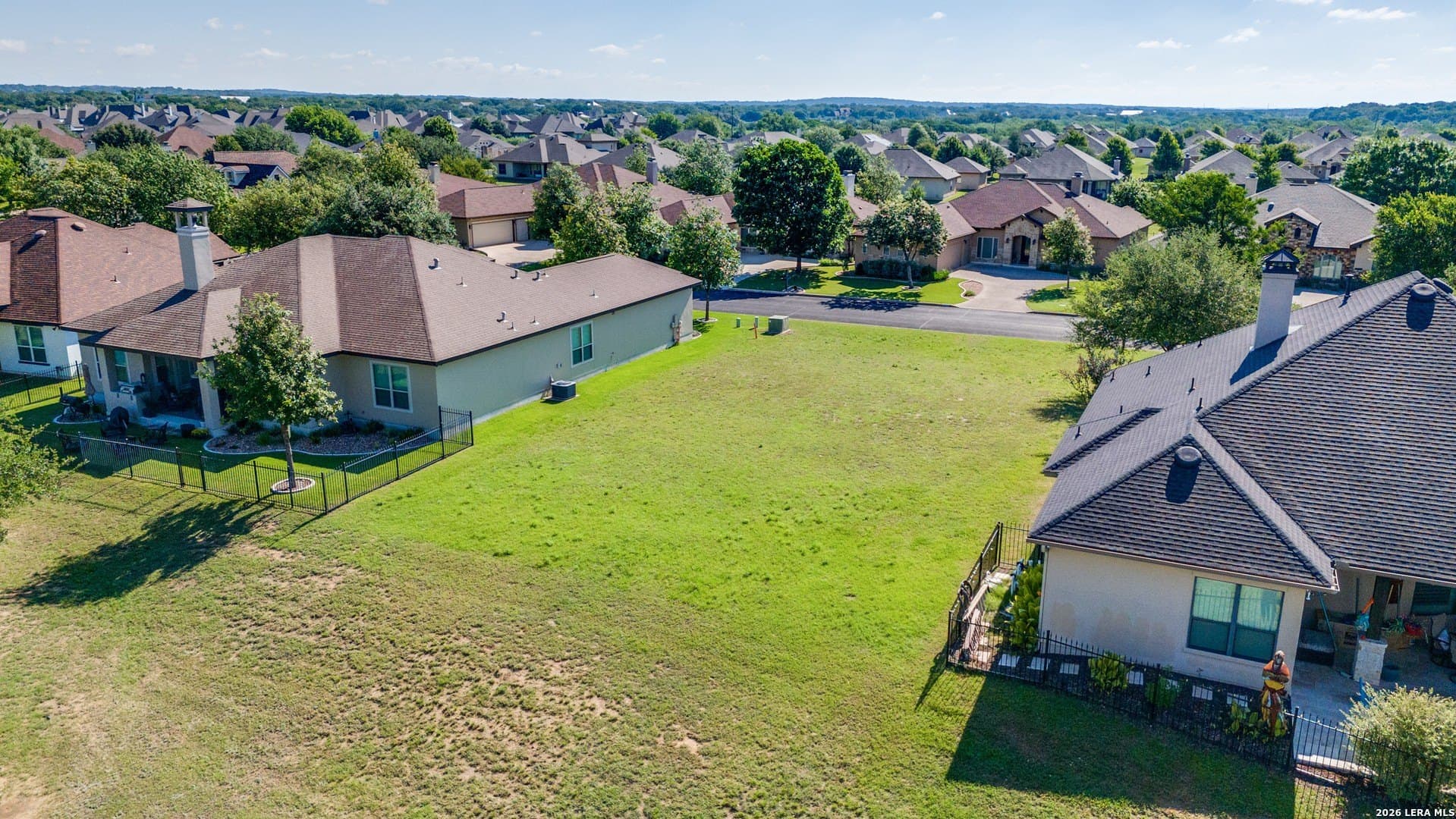 0.2 acres in Comal County - photo 3