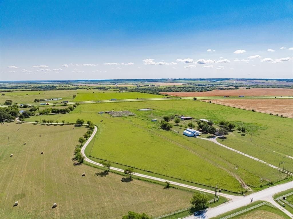 11.07 acres in Hill County featured view