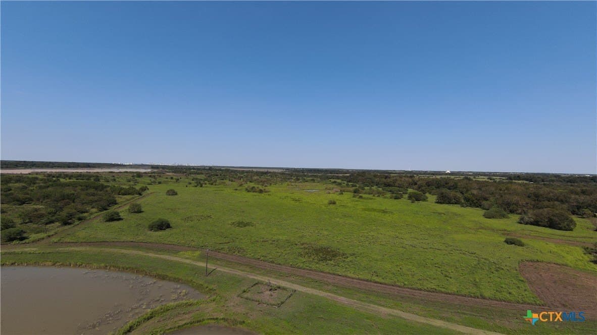 343.24 acres in Victoria County - photo 47