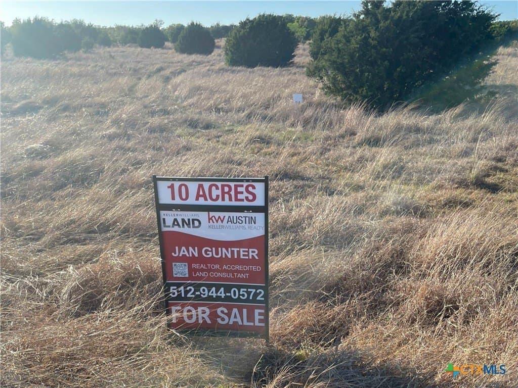10.01 acres in Lampasas County - photo 21