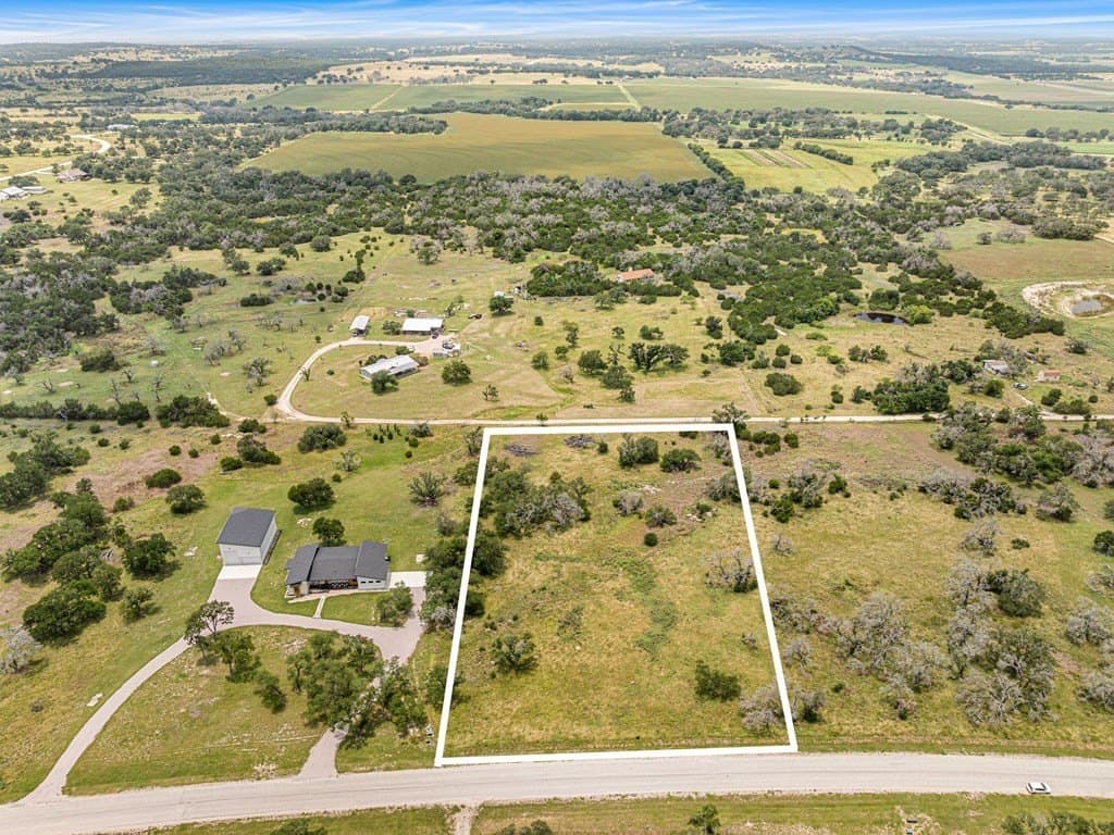 3.01 acres in Gillespie County - photo 8