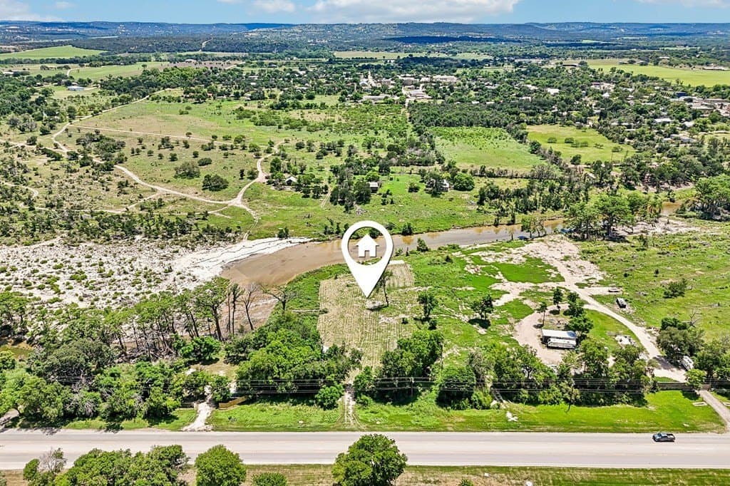 1.98 acres in Kerr County - photo 20