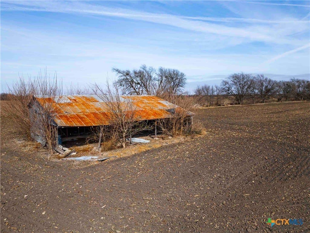 61.3 acres in Williamson County - photo 7