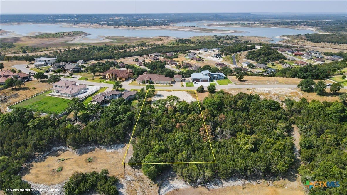 0.85 acres in Bell County - photo 6