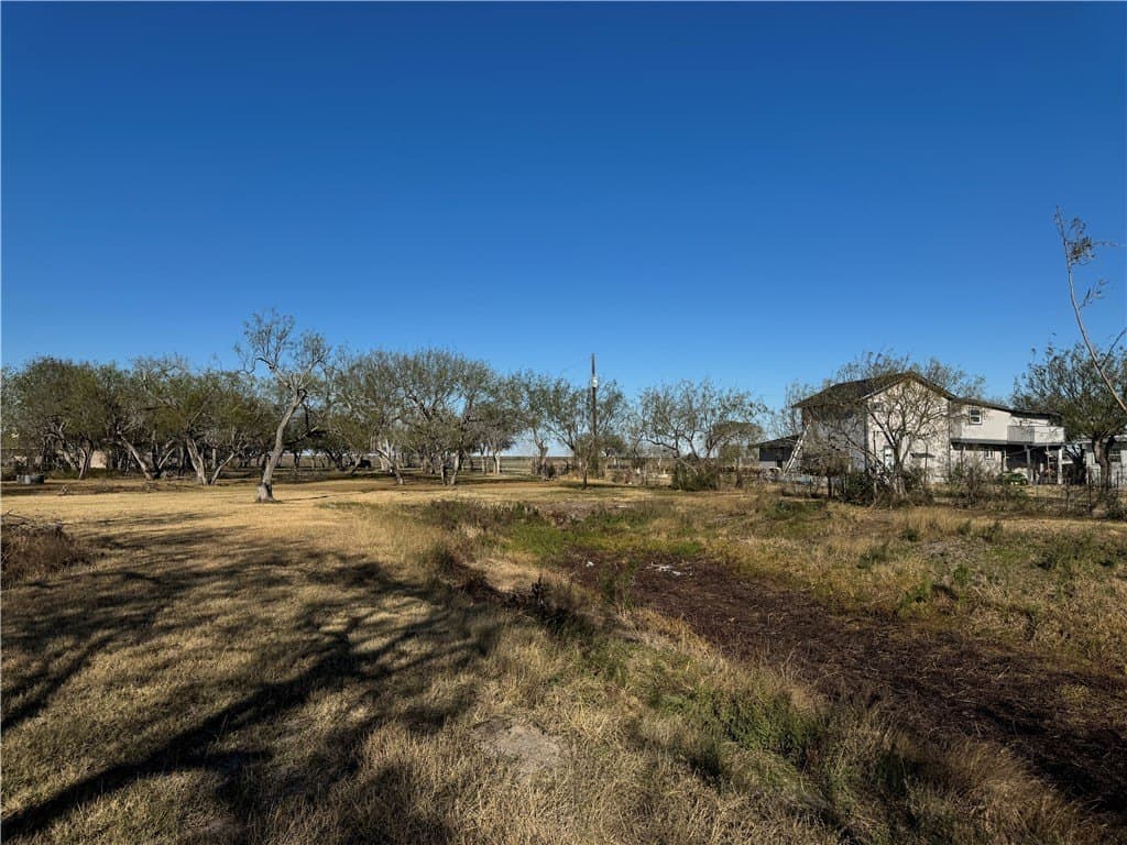 3.18 acres in San Patricio County - photo 6