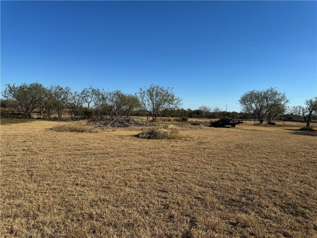 3.18 acres in San Patricio County - photo 11