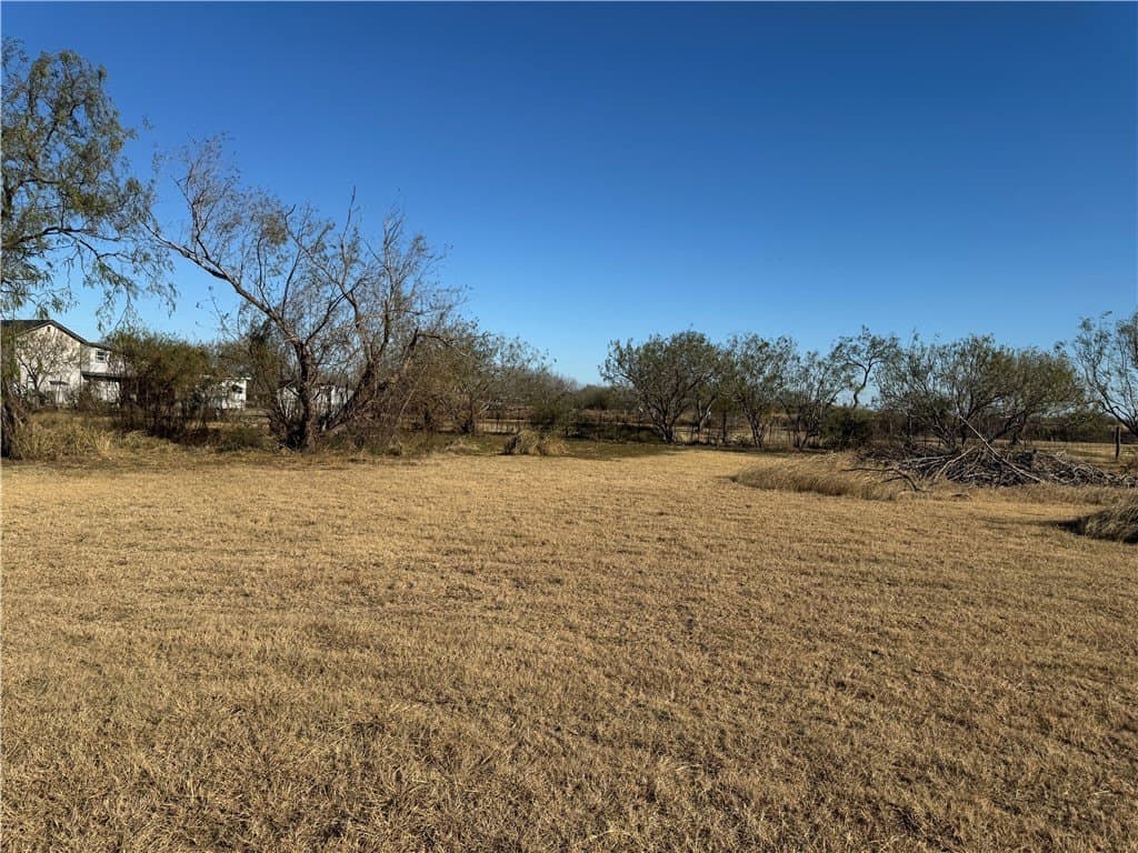 3.18 acres in San Patricio County - photo 12