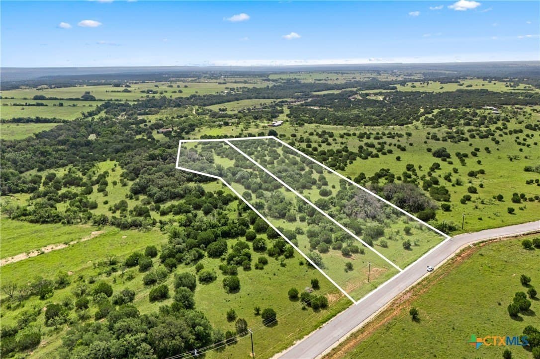 6.68 acres in Coryell County