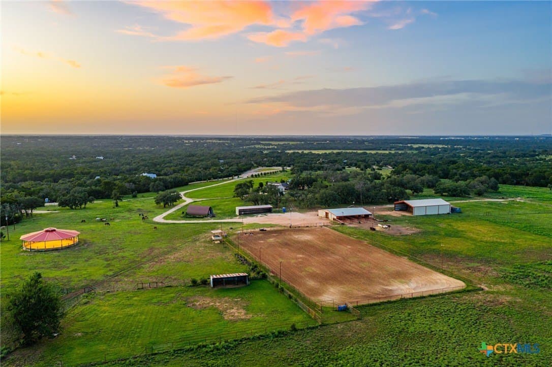 125.4 acres in Williamson County gallery image 2