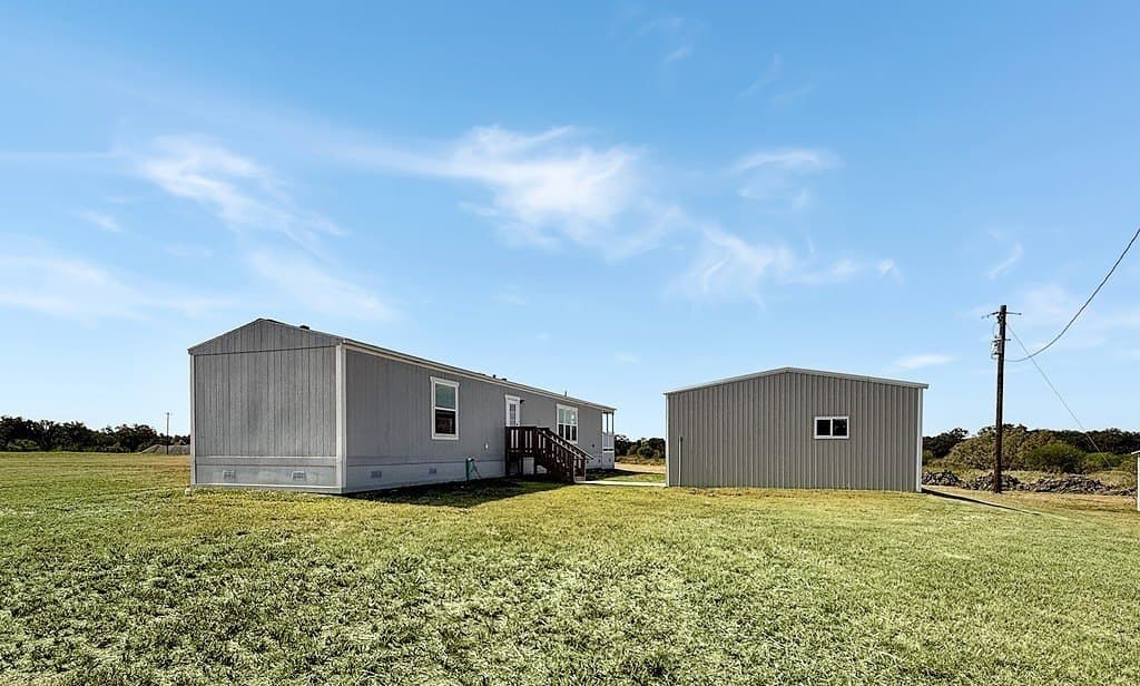 2.18 acres in Fayette County - photo 13