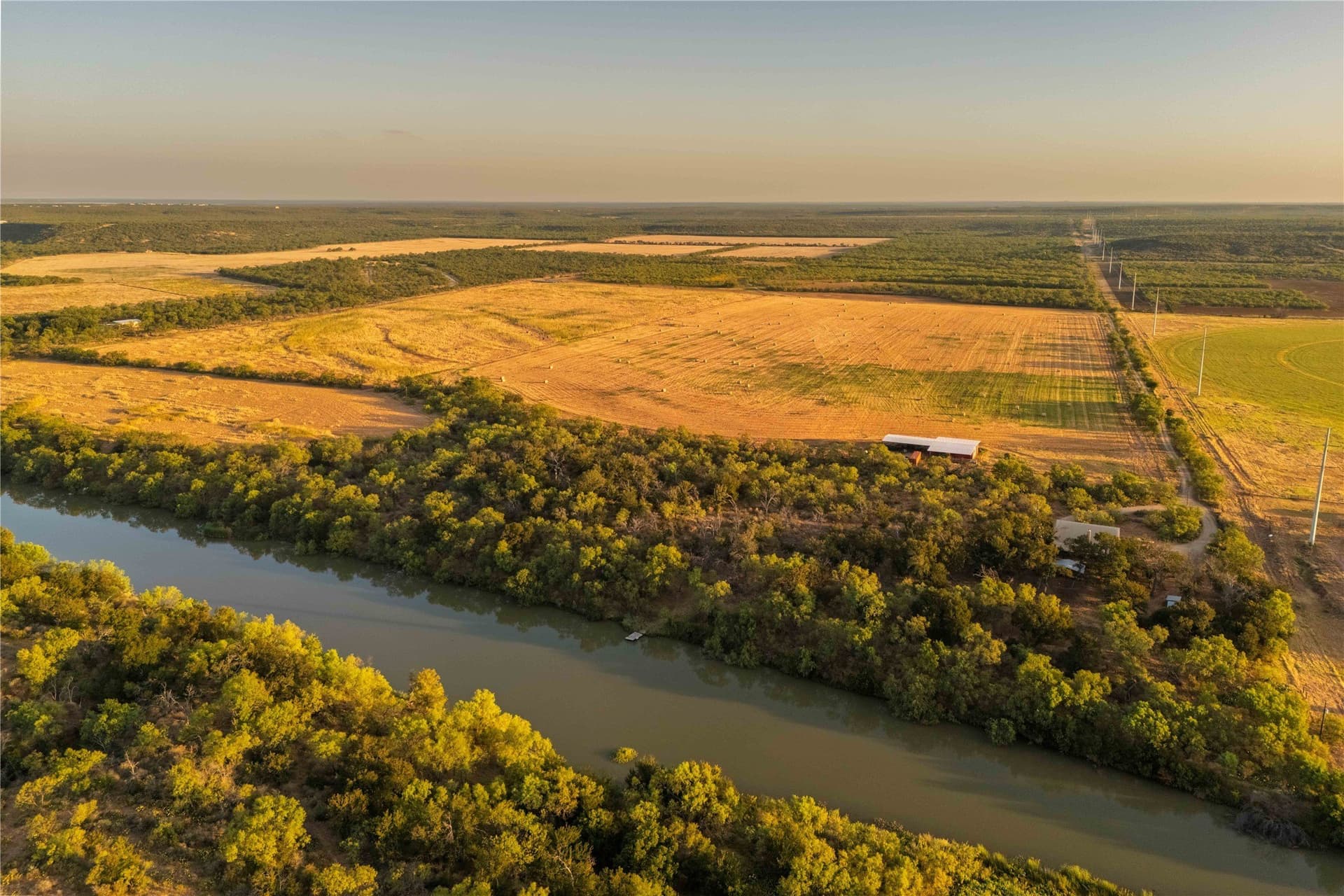 195.5 acres in Coleman County - photo 2