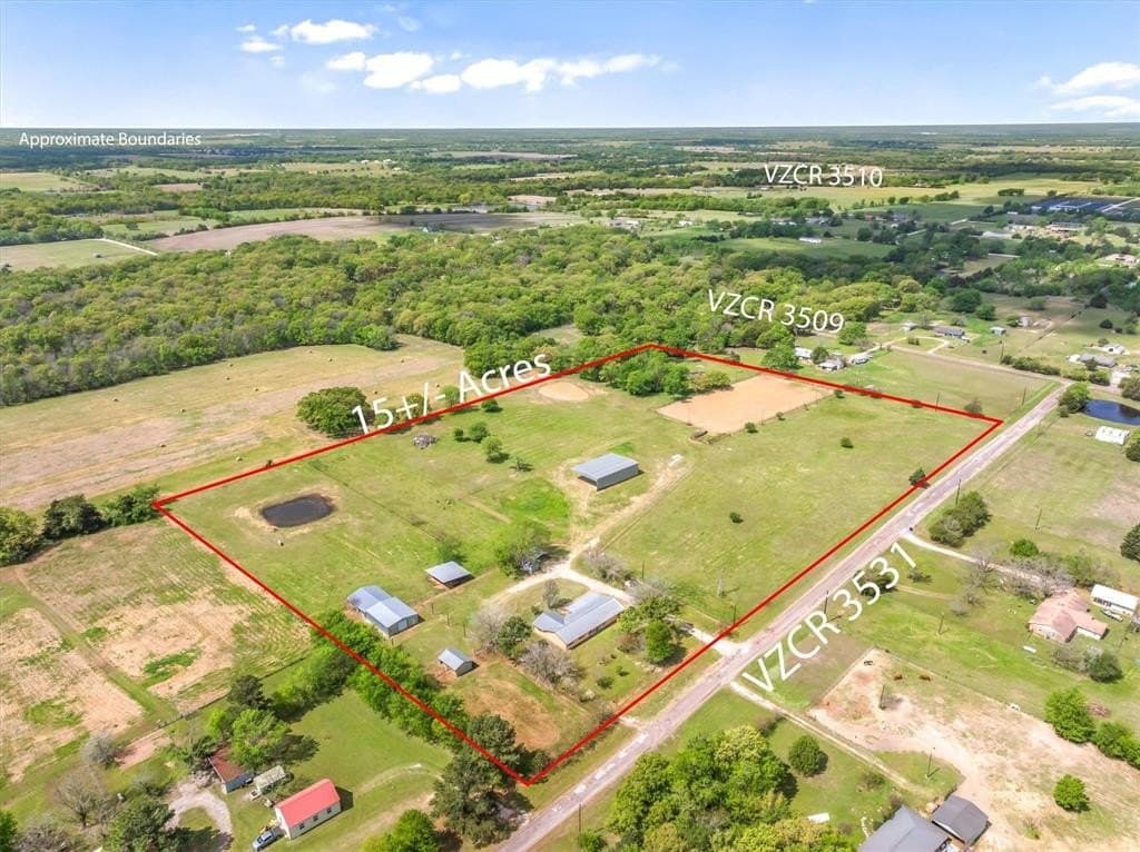 15 acres in Van Zandt County