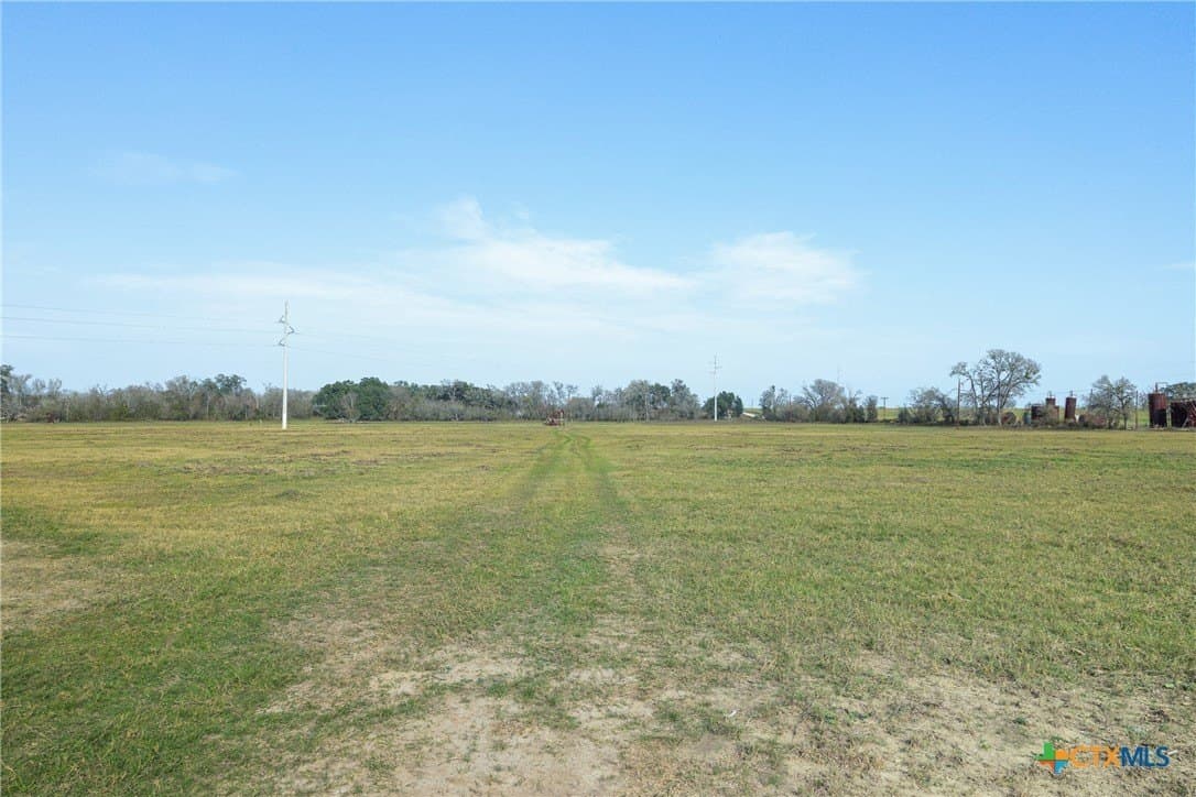 156.61 acres in Caldwell County - photo 6