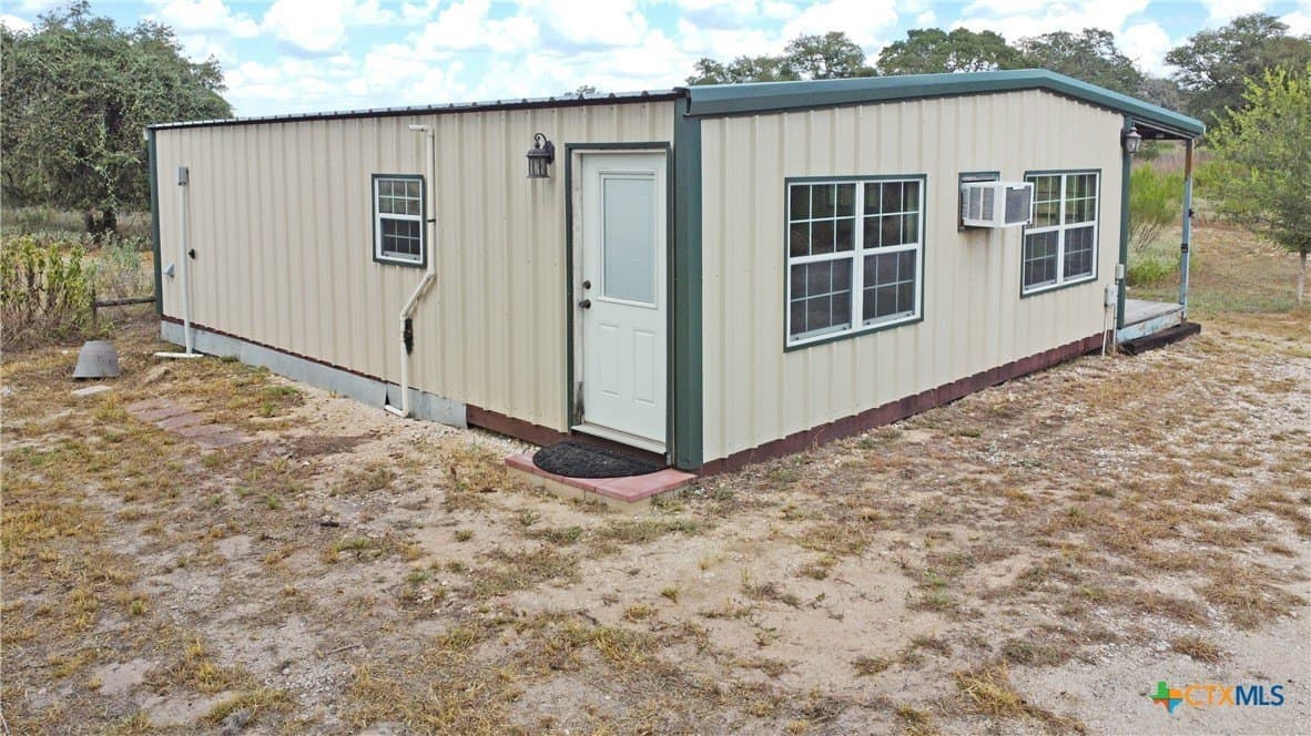10.01 acres in Guadalupe County - photo 27