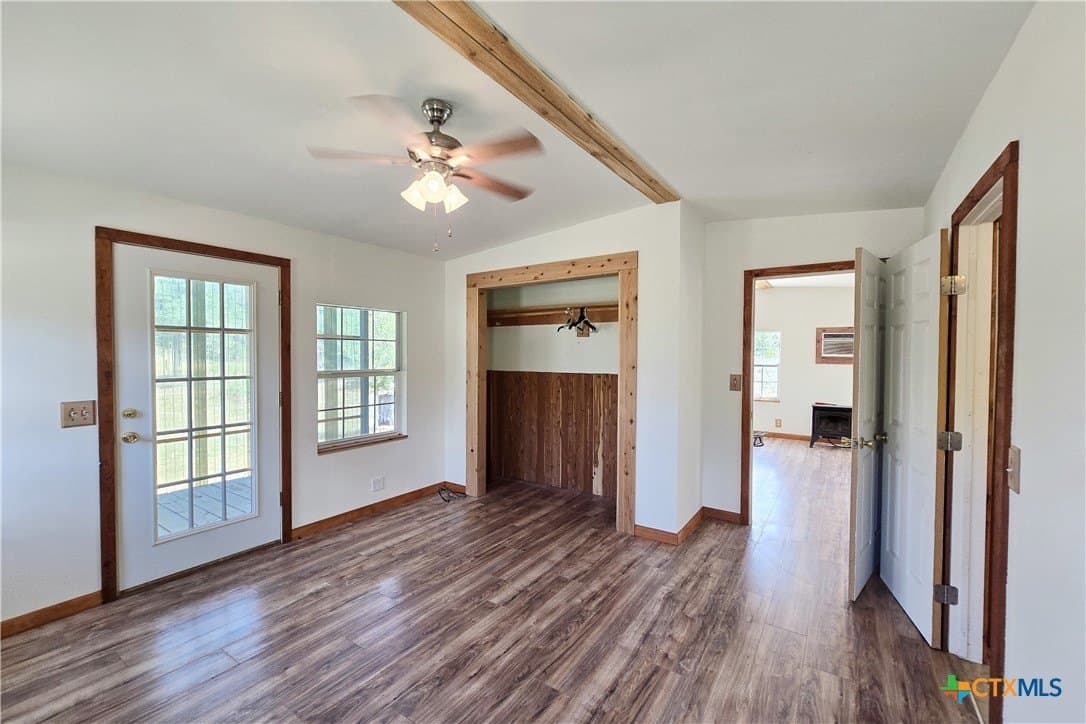 10.01 acres in Guadalupe County - photo 9