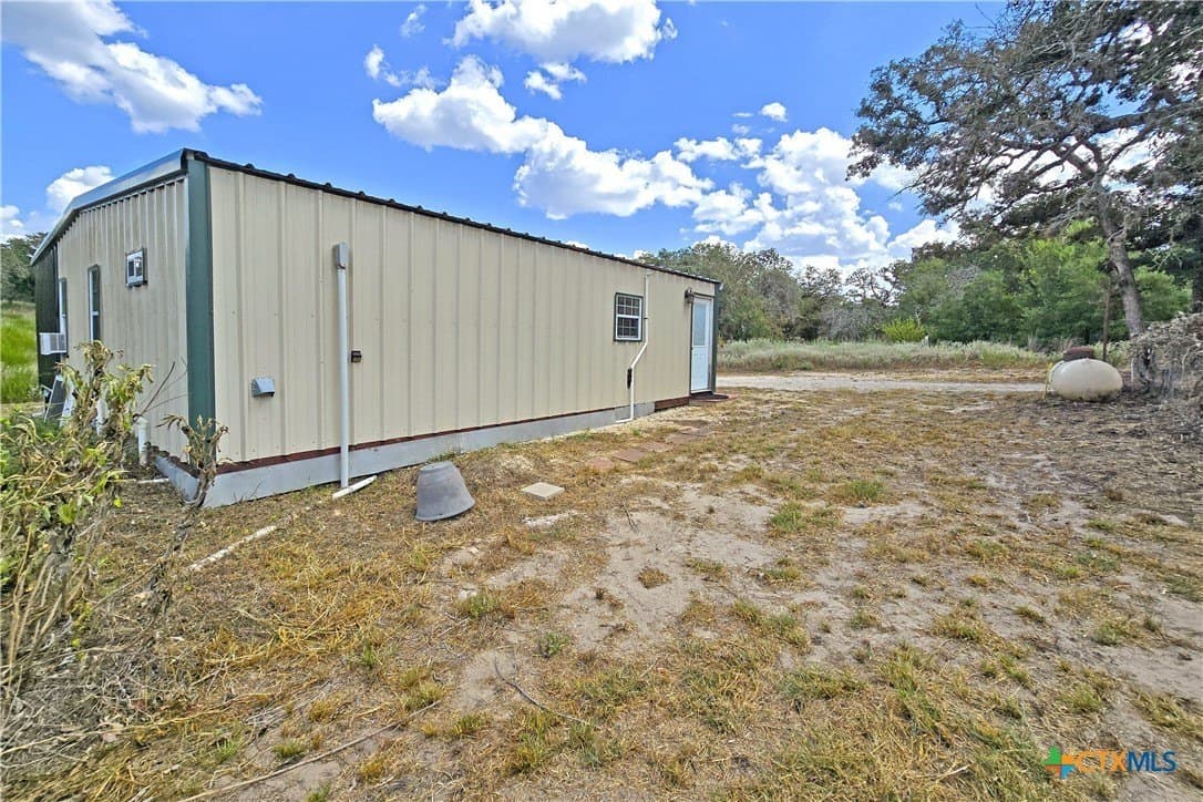 10.01 acres in Guadalupe County - photo 18