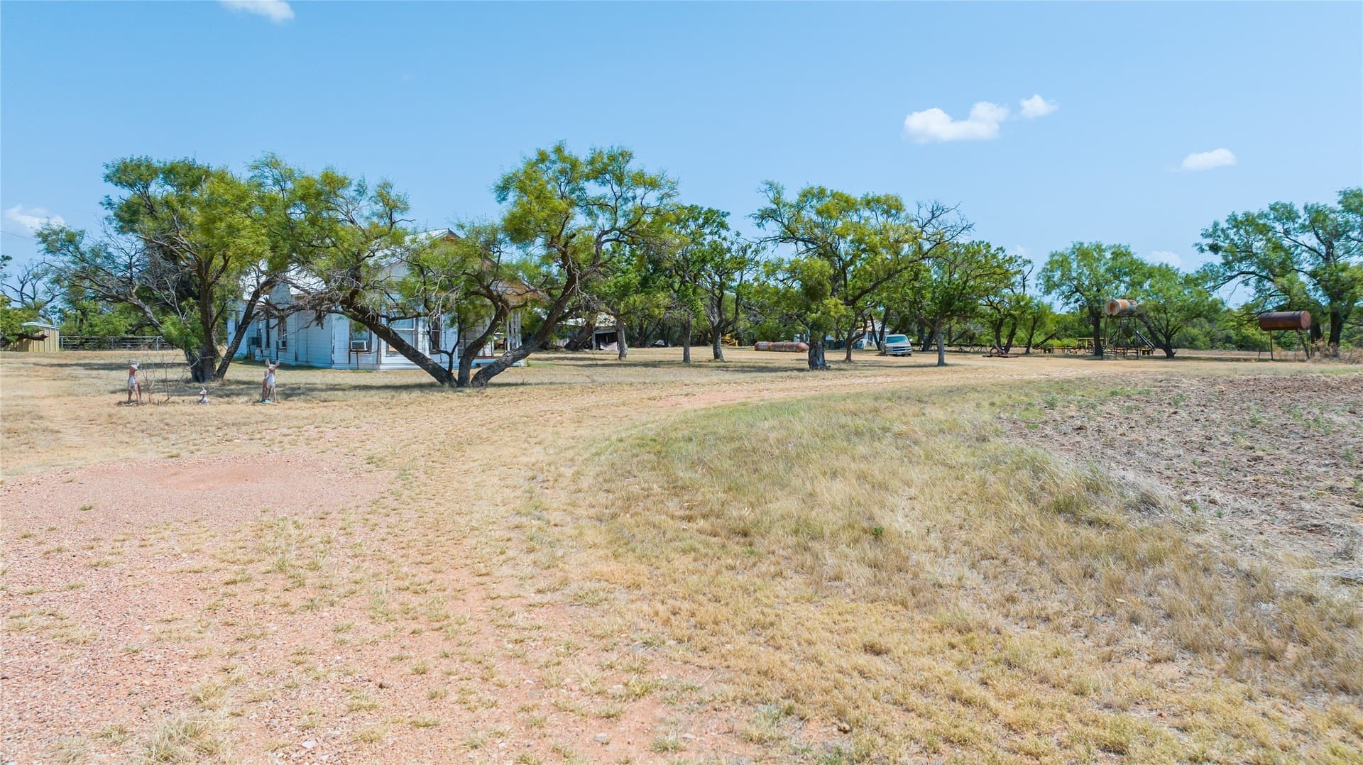 420.5 acres in Jones County - photo 14