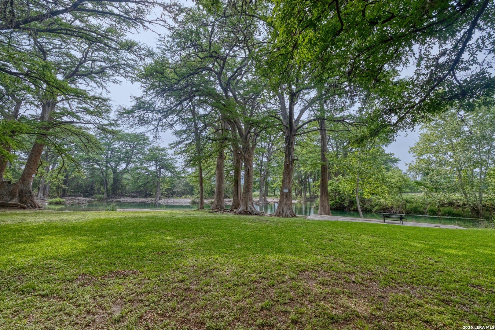 0.86 acres in Real County featured view