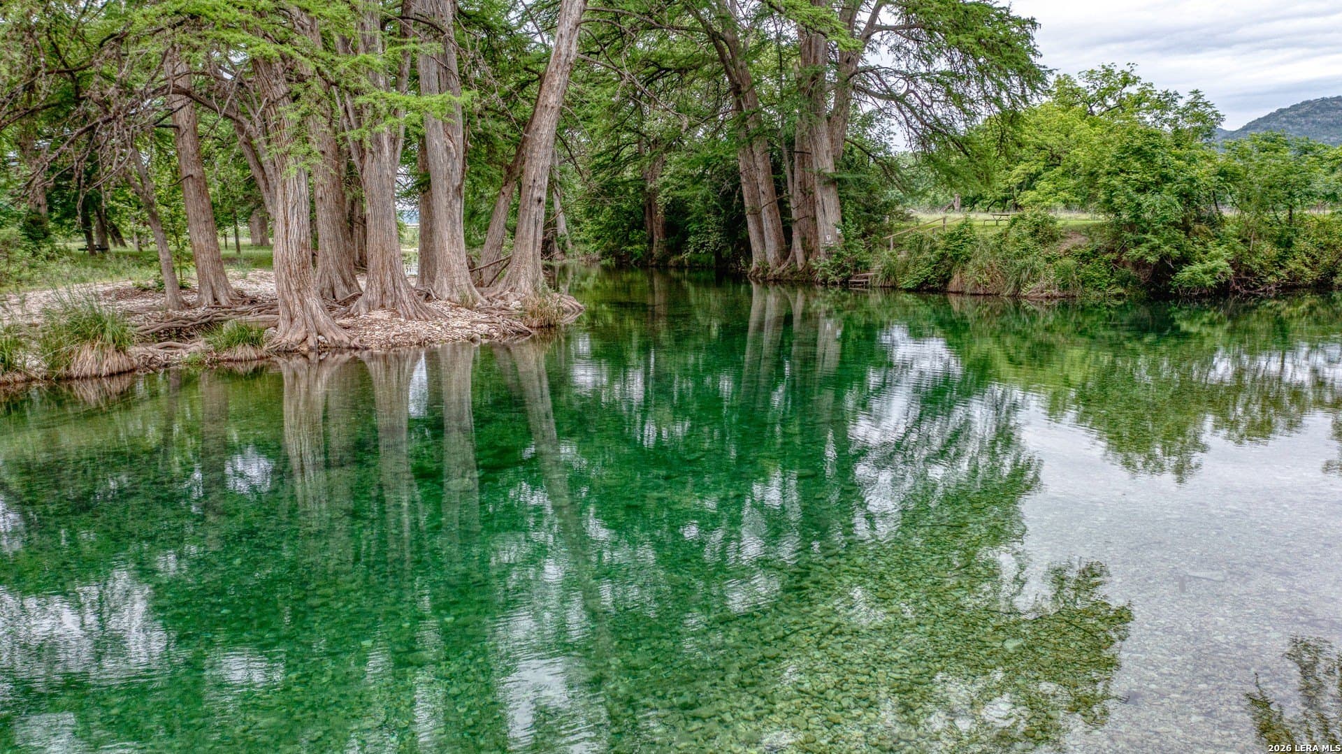 0.86 acres in Real County - photo 11