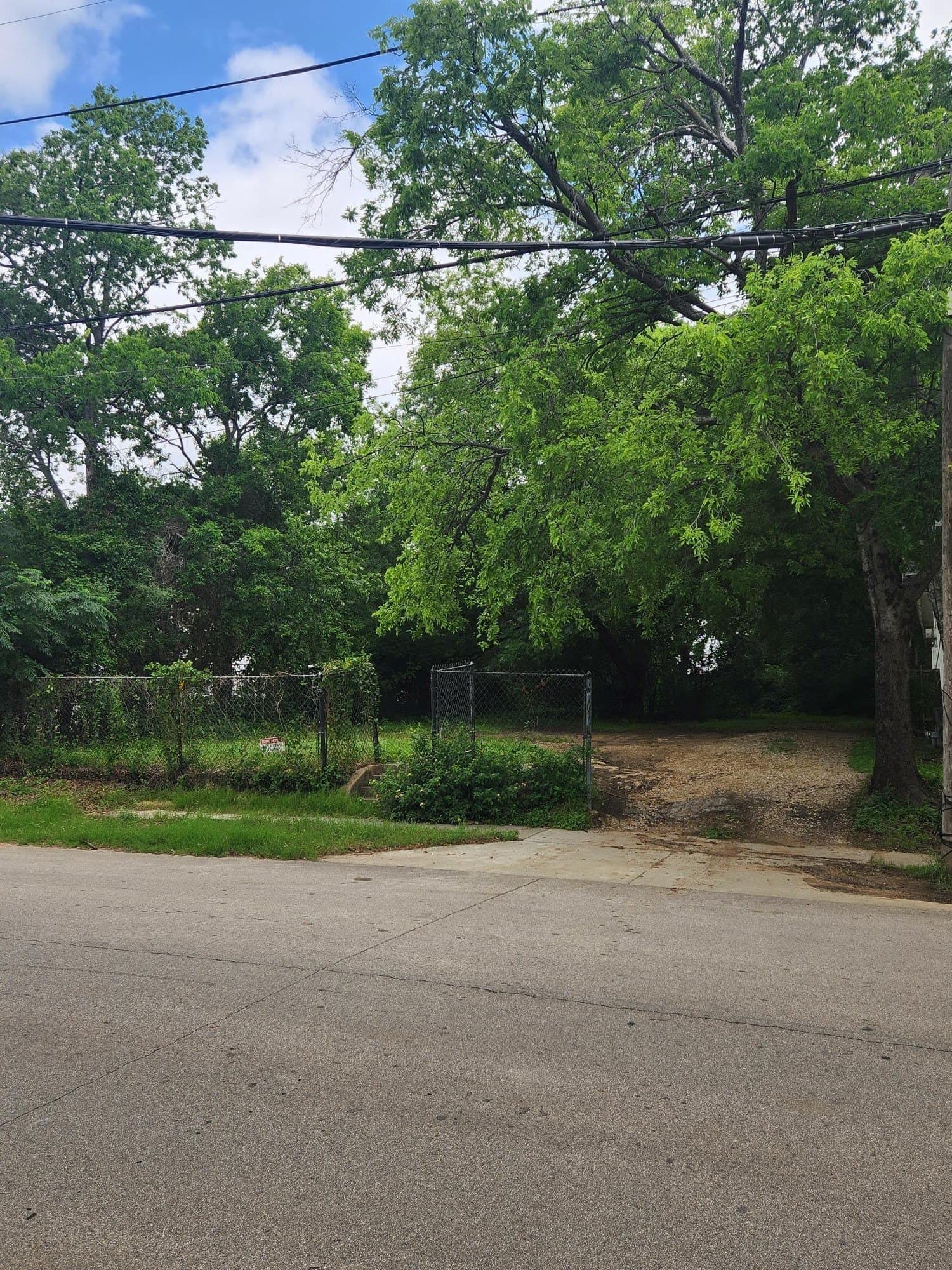 0.2 acres in Dallas County gallery image 3