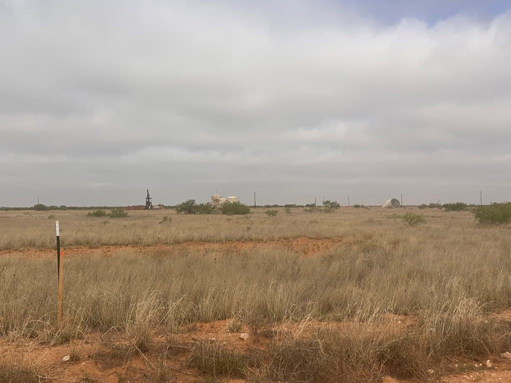 24.7 acres in Gaines County gallery image 2