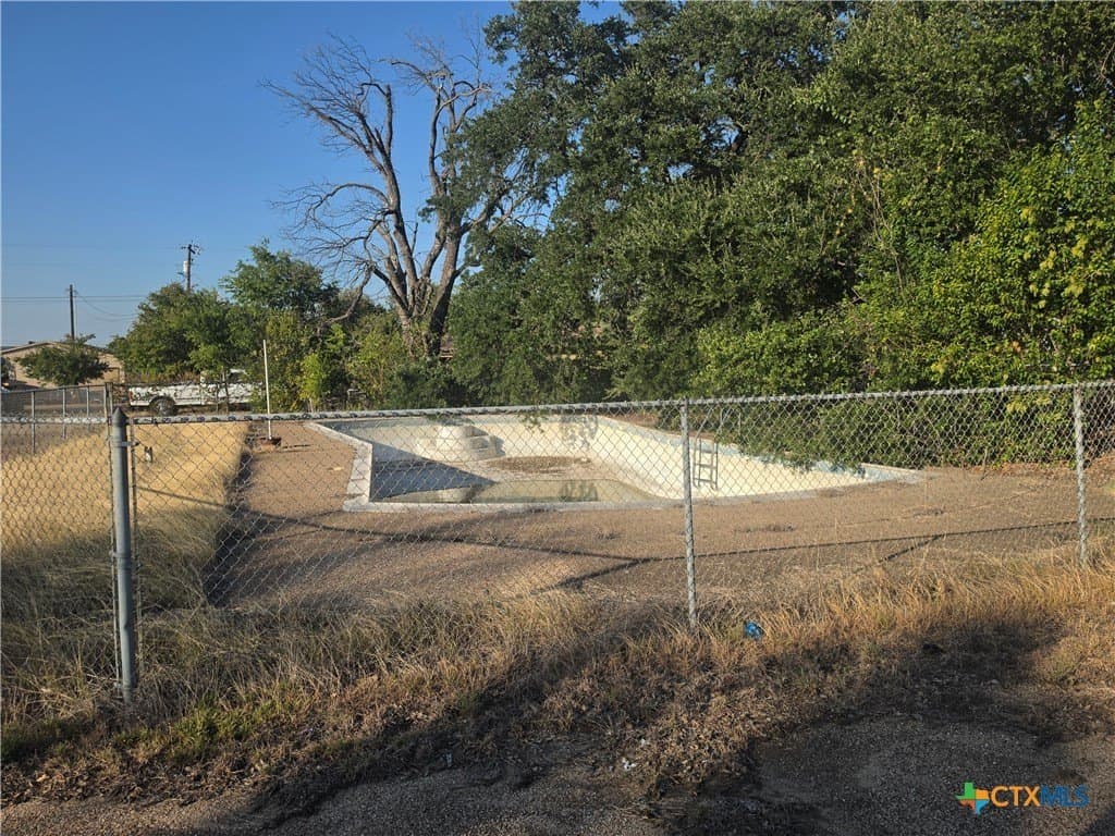 3.28 acres in Bell County - photo 10