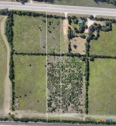 4.38 acres in Hays County