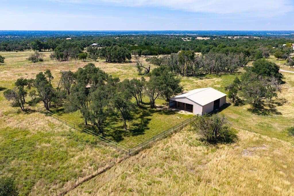 20.01 acres in Gillespie County - photo 41