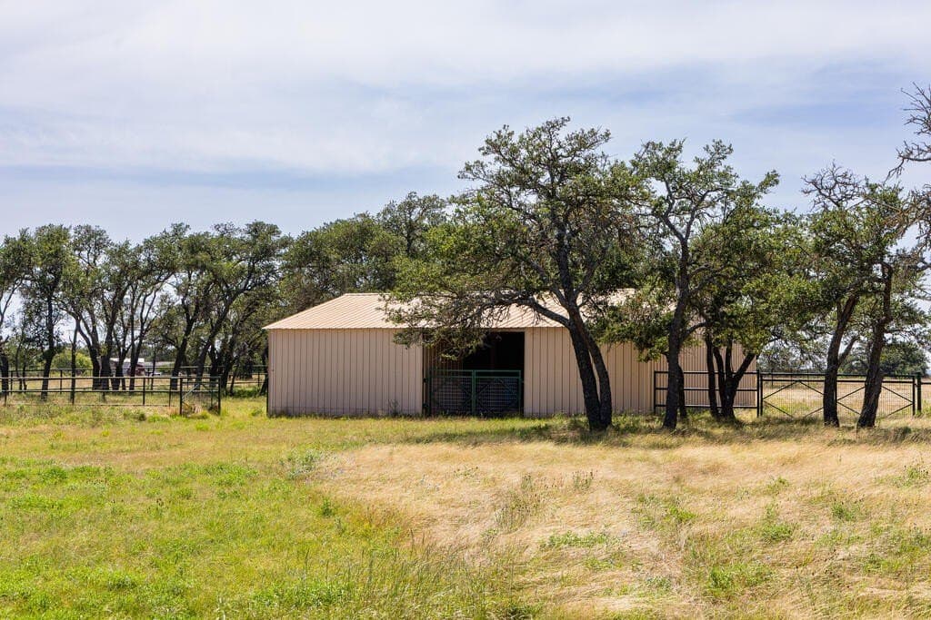 20.01 acres in Gillespie County - photo 31