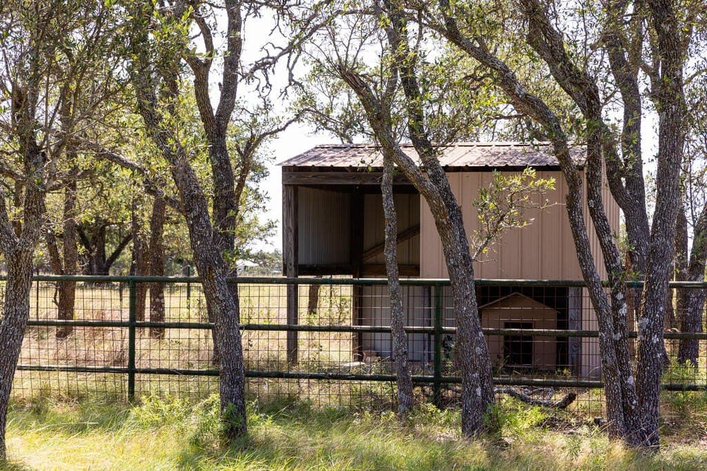20.01 acres in Gillespie County - photo 35
