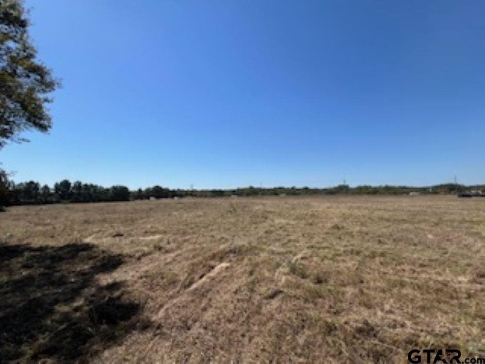 10.53 acres in Smith County - photo 15