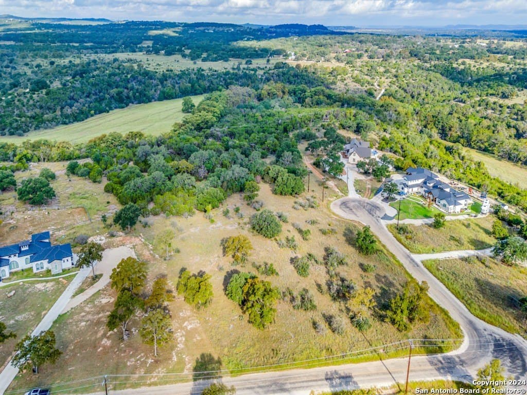 6.13 acres in Kendall County gallery image 2