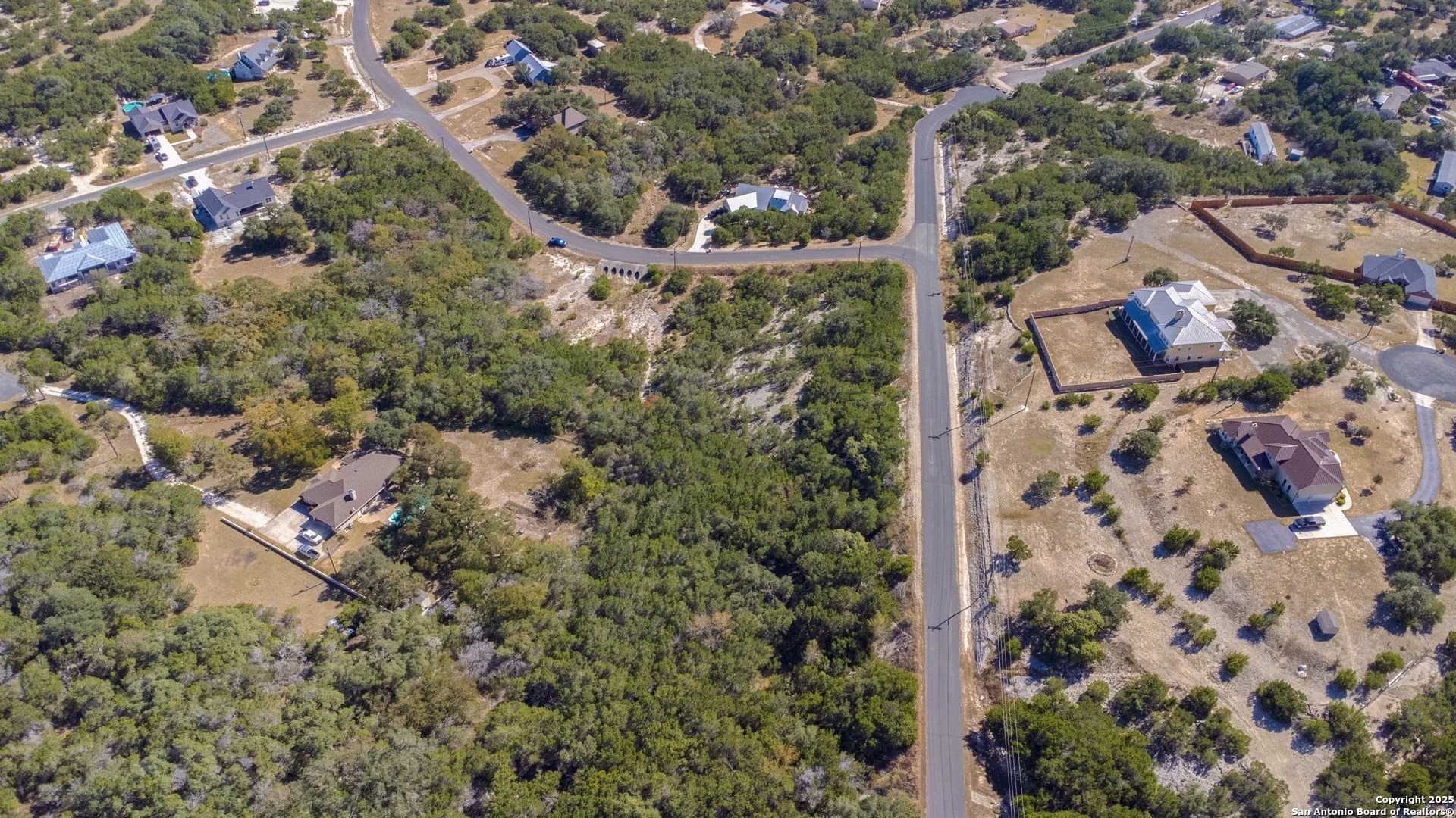 1.21 acres in Comal County gallery image 4