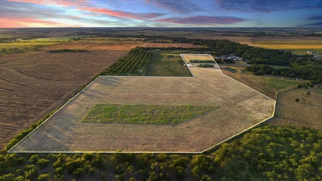 37.27 acres in Ellis County gallery image 4