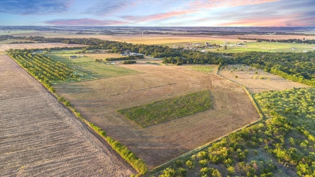 37.27 acres in Ellis County gallery image 3