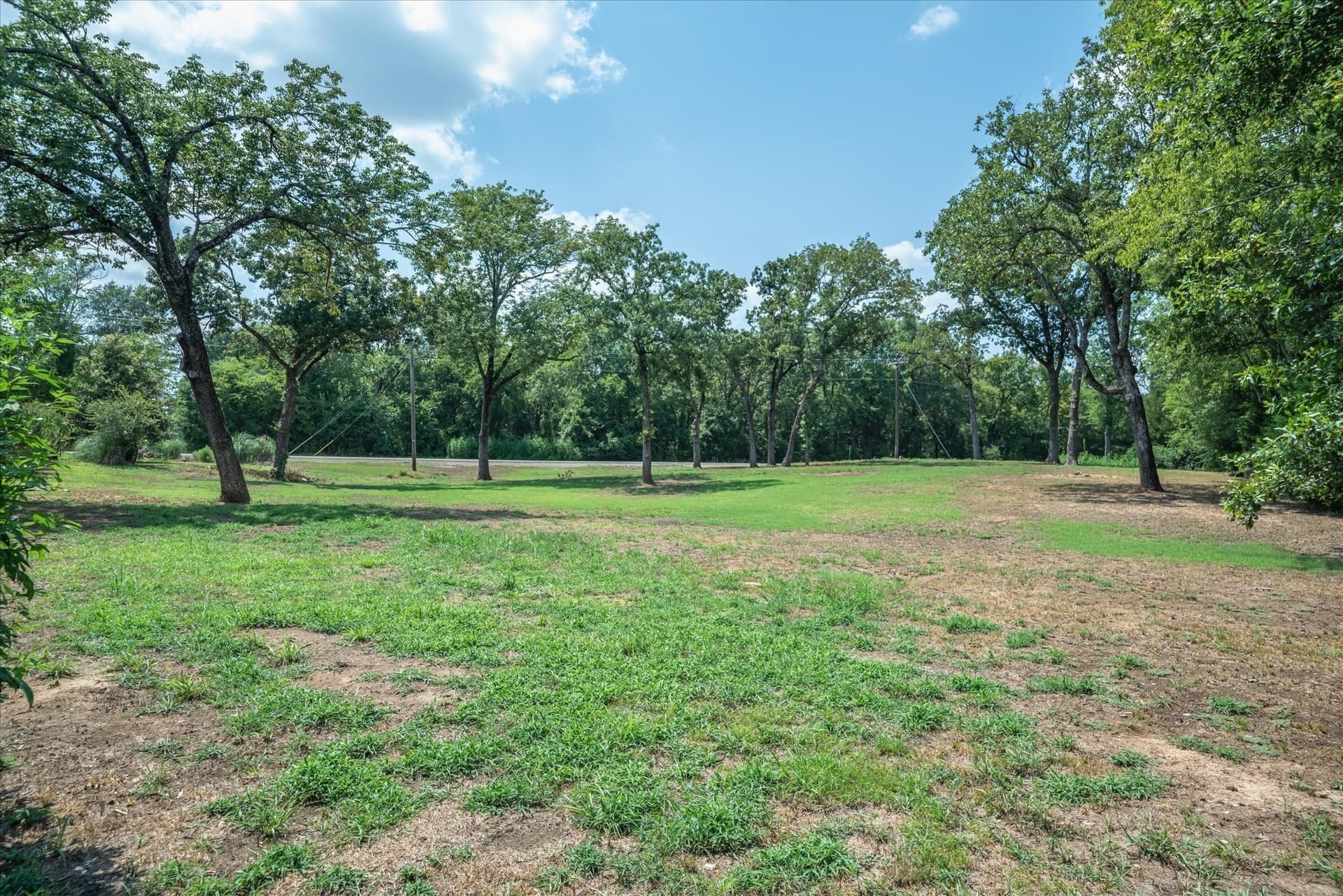 1.1 acres in Van Zandt County - photo 3