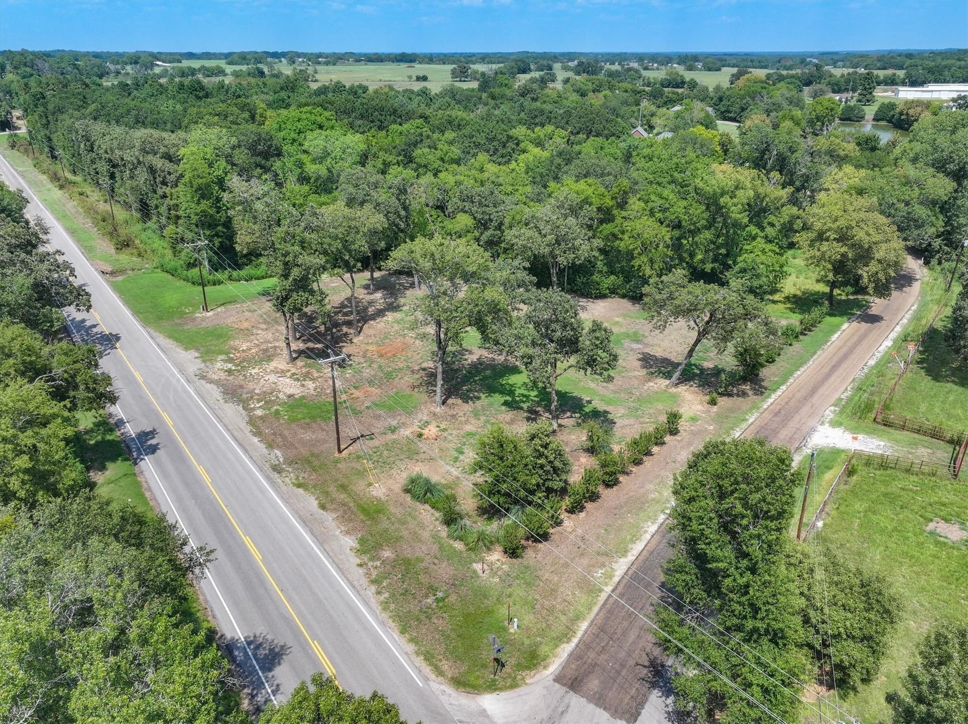 1.1 acres in Van Zandt County