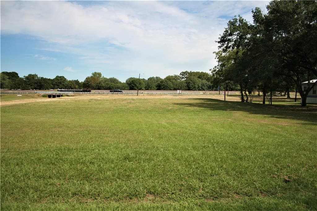 1.45 acres in AUSTIN County - photo 2