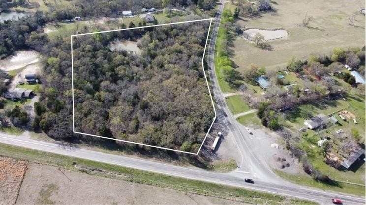 9.73 acres in Van Zandt County