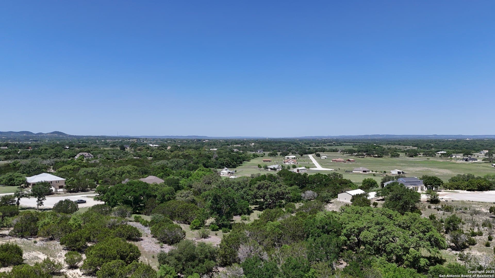 3.98 acres in Bandera County - photo 20