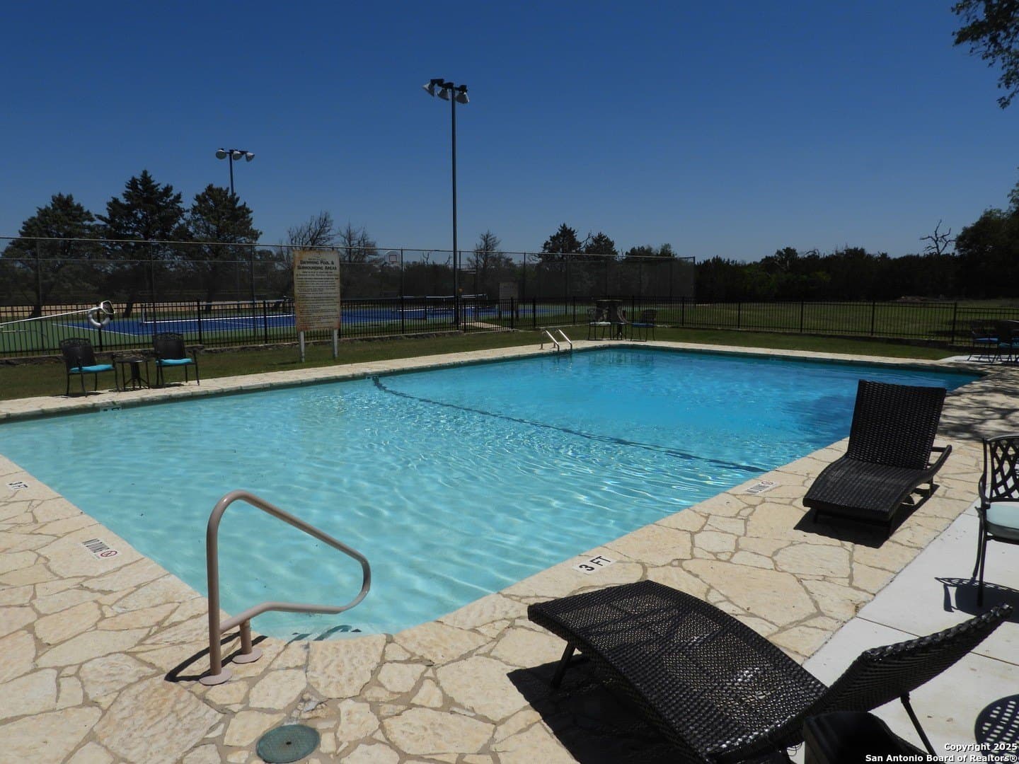 3.98 acres in Bandera County - photo 44