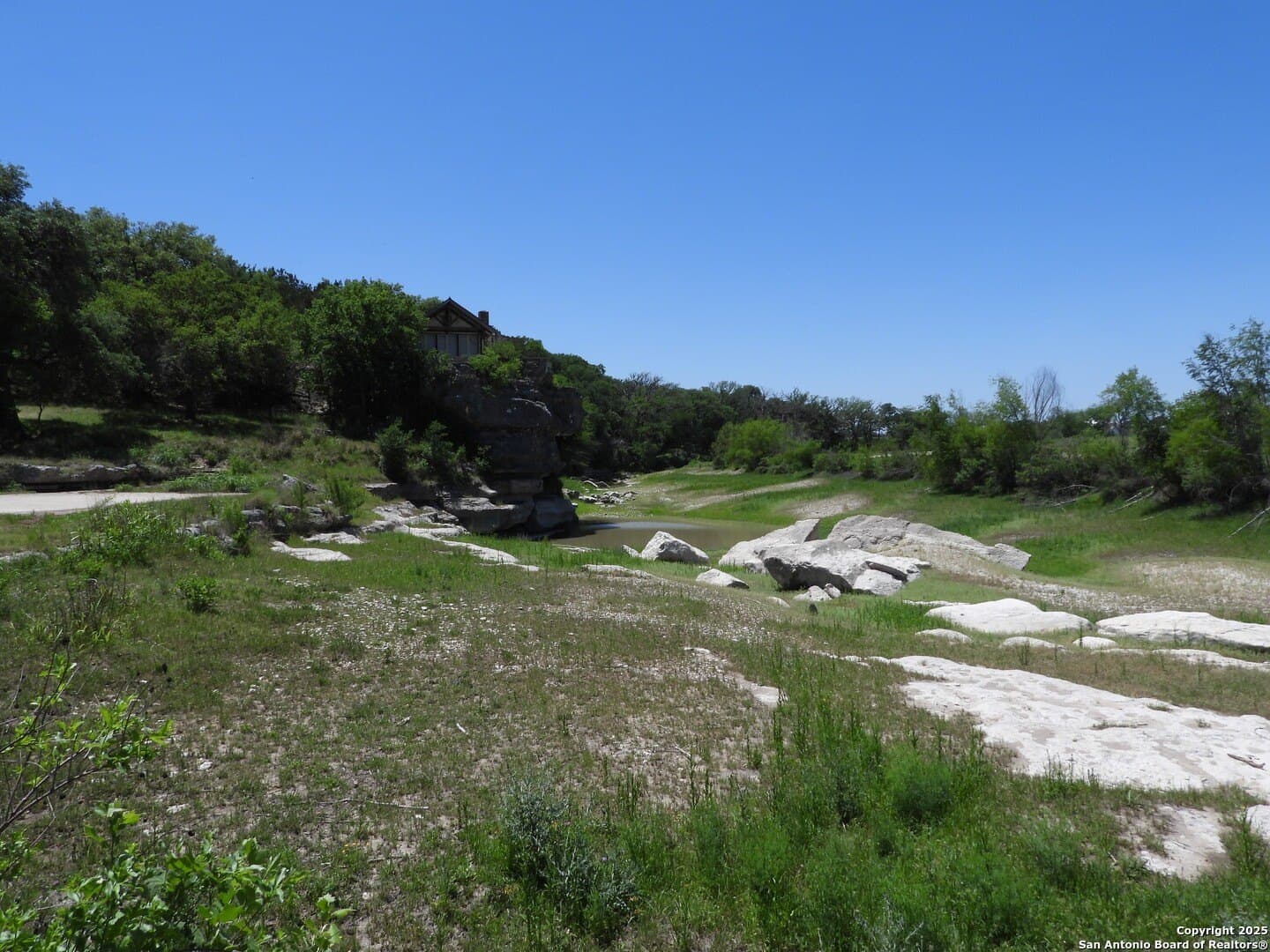 3.98 acres in Bandera County - photo 22