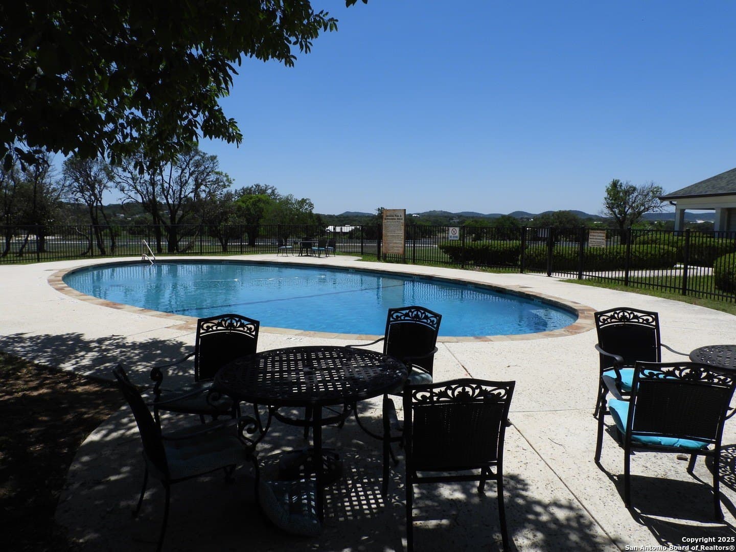 3.98 acres in Bandera County - photo 35